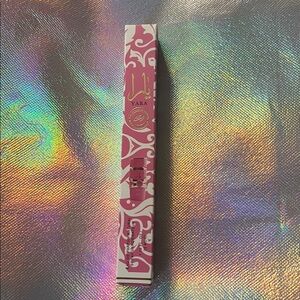 Yara 35 ml spray. New in box.